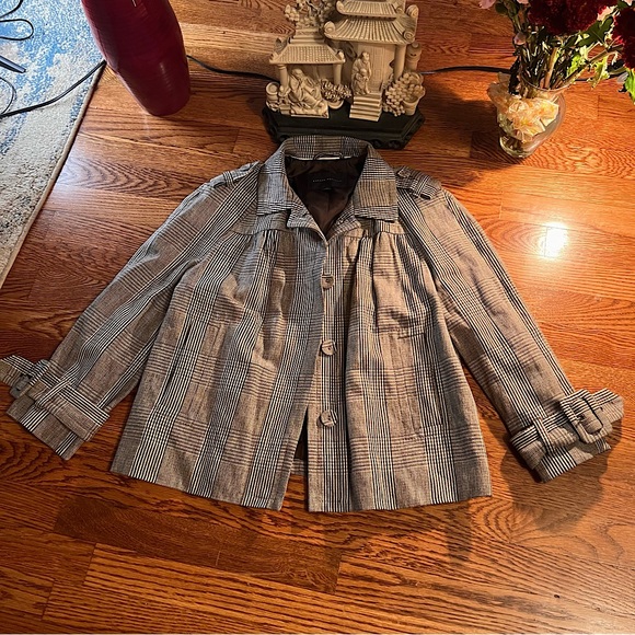 Banana Republic Cropped Mini Houndstooth Plaid French Inspector Jacket/Blazer - Picture 1 of 14